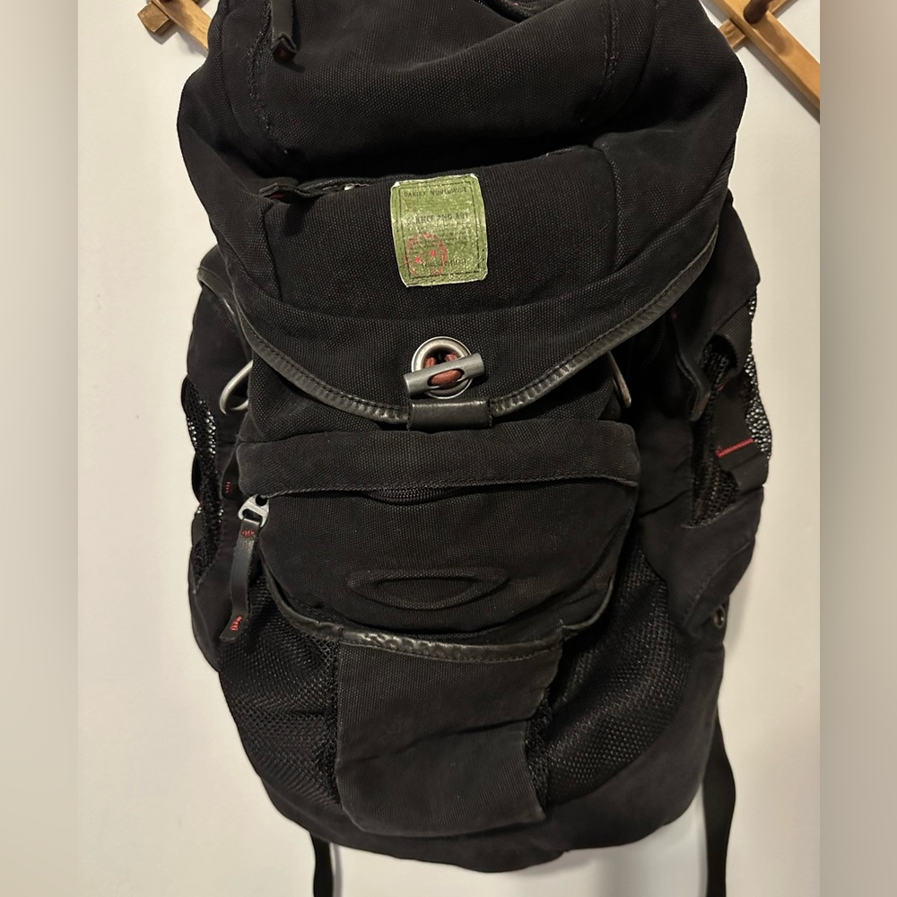 Oakley Worldwide Science and Art - Y2K Vintage Backpack